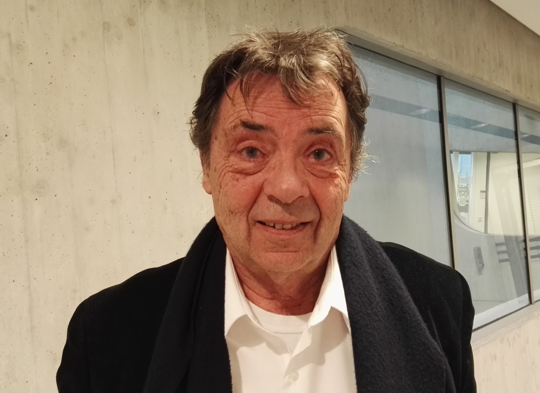 Ein Porträt Foto von Michael Christensen
